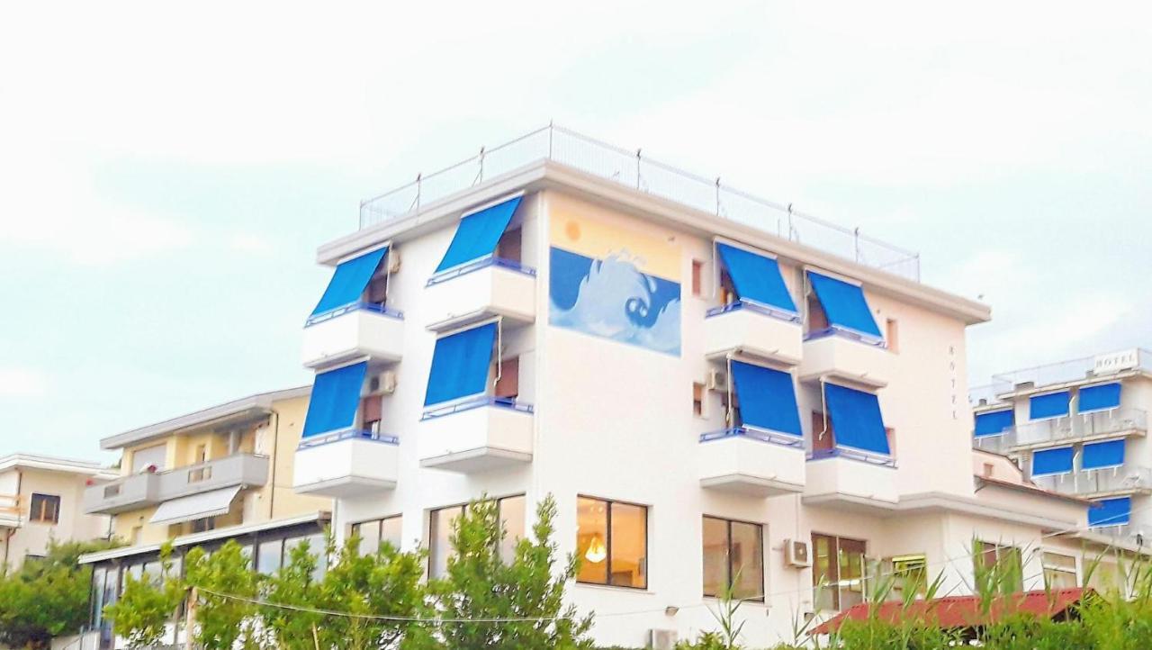 Hotel Mare Blu -- Boutique Pineto Eksteriør bilde